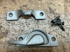 Andersen Metal Sash Lock w/ Keeper - Stone - 7150A 1630008