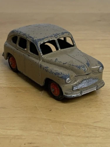 Dinky Toys Vanguard Saloon Meccano Ltd Vintage Diecast