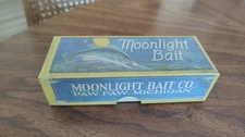 Moonlight Bait Co 2001 B.A.S.S Collectors Edition #1 Glow in the Dark Lure & Box