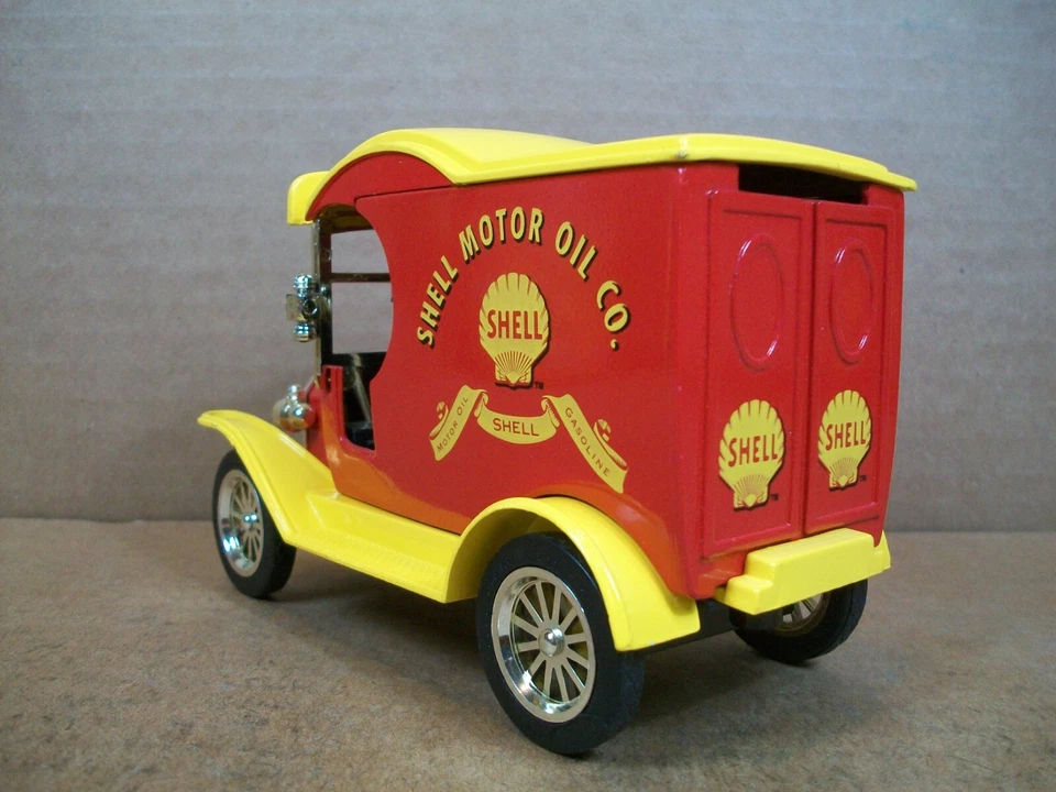 Caja de cambios de juguete ~ Shell Motor Oil Co. ~ Modelo-T ~ Coche de entrega 1912 ~ Banco fundido a presión Foto 3 de 4