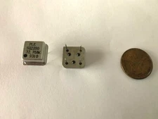 Crystal oscillator 32.768KHz - 1/2 size, CMOS comparable 