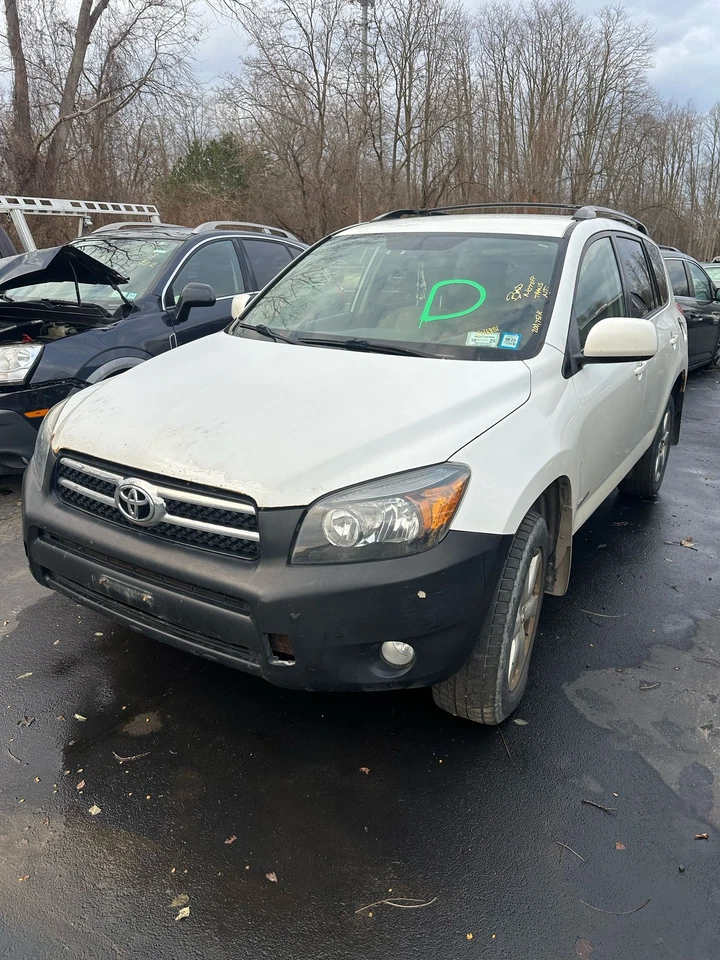 Used Rack and Pinion Assembly fits: 2007 Toyota Rav4 Power Rack and Pinion elect Foto 2 de 4