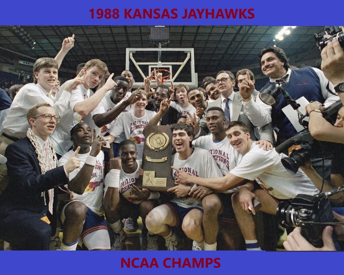 1988 KANSAS JAYHAWKS 8X10 TEAM PHOTO PICTURE NCAA BASKETBALL 