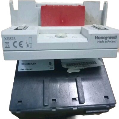 HONEYWELL XS823 USED