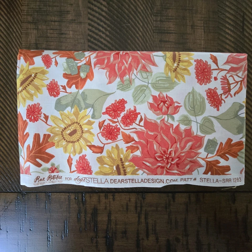 Белая осенняя ткань с цветочным узором Dear Stella Hygge от Rae Ritchie No1283 1 ярд предварительно нарезанная - Изображение 2 из 2