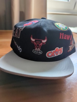 Mitchell Ness  All Over Snapback NG18363 Limited Edition