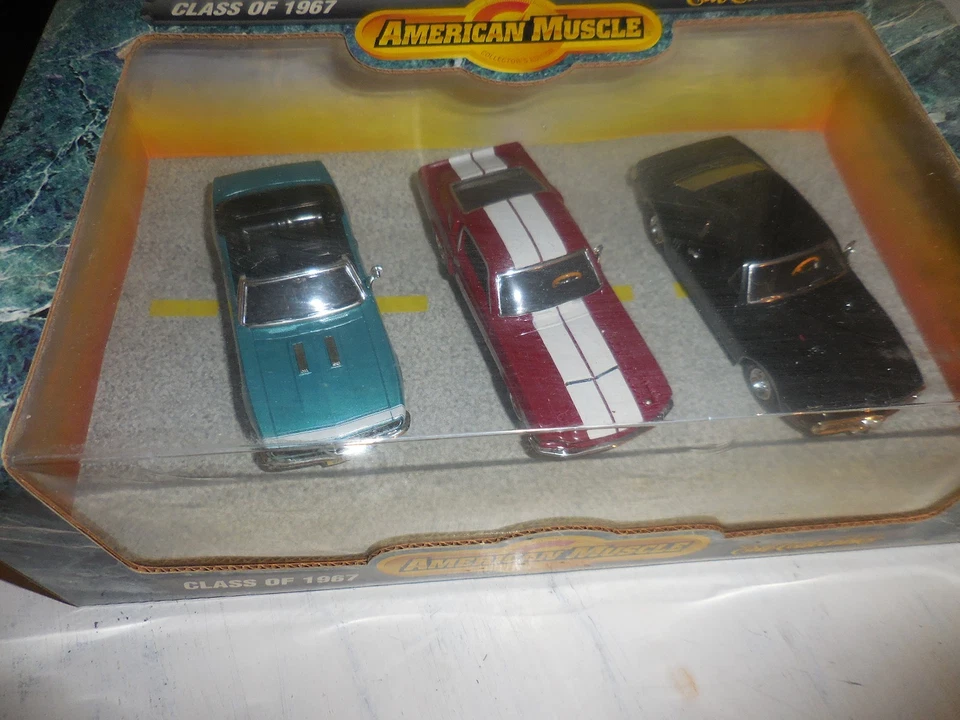 American Muscle Cars Class of 67 die cast cars Camaro, Firebird, Shelby GT - Image 3 of 3
