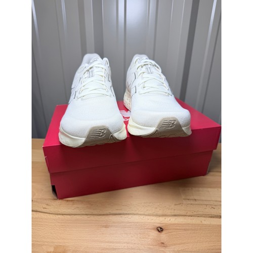 New Balance Fresh Foam 680 v8 Herren Beige/Braun Größe 10,5 Neu! - Bild 6 von 7