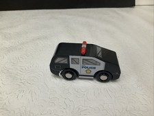 Wooden Battat Police Car Compatible w Wood Train Tracks Brio Learning Curve NEW