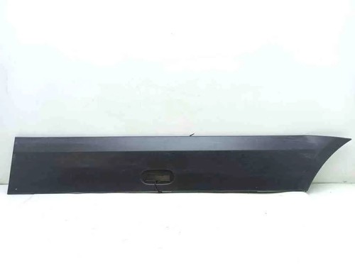 VW CRAFTER Furgon SY Kotflügelzierleiste hinten links A9066901382 32706234