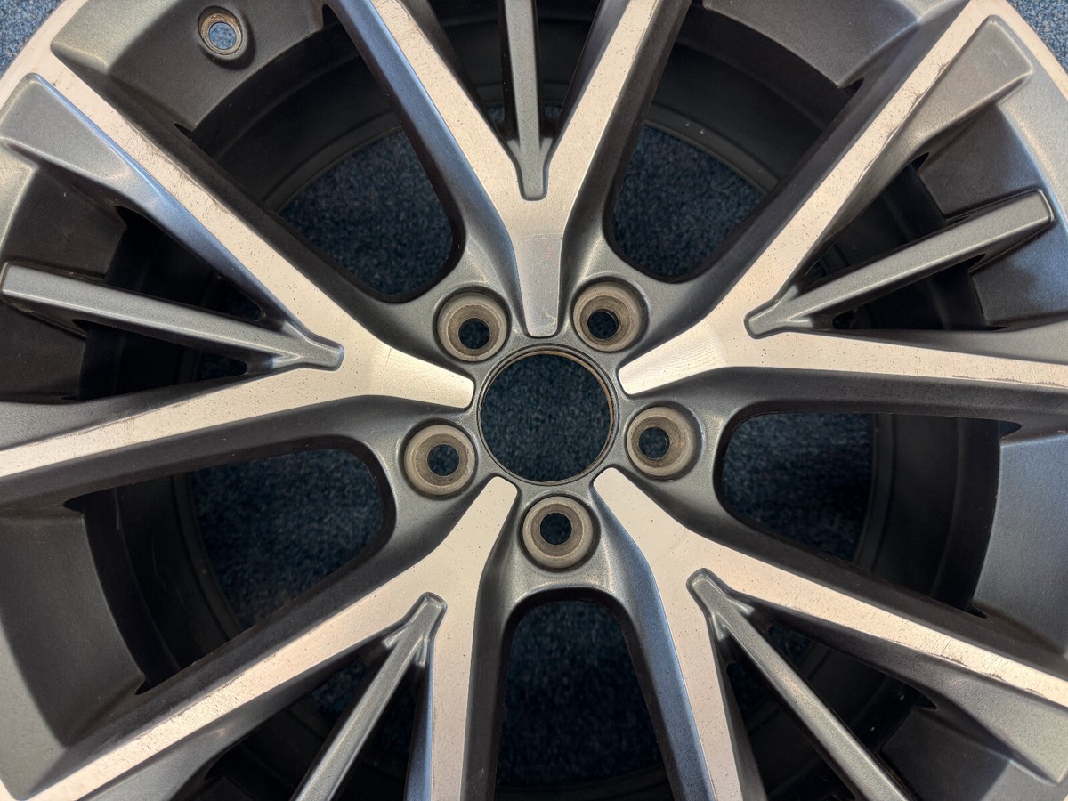 17-20 Volvo S90 V90 19