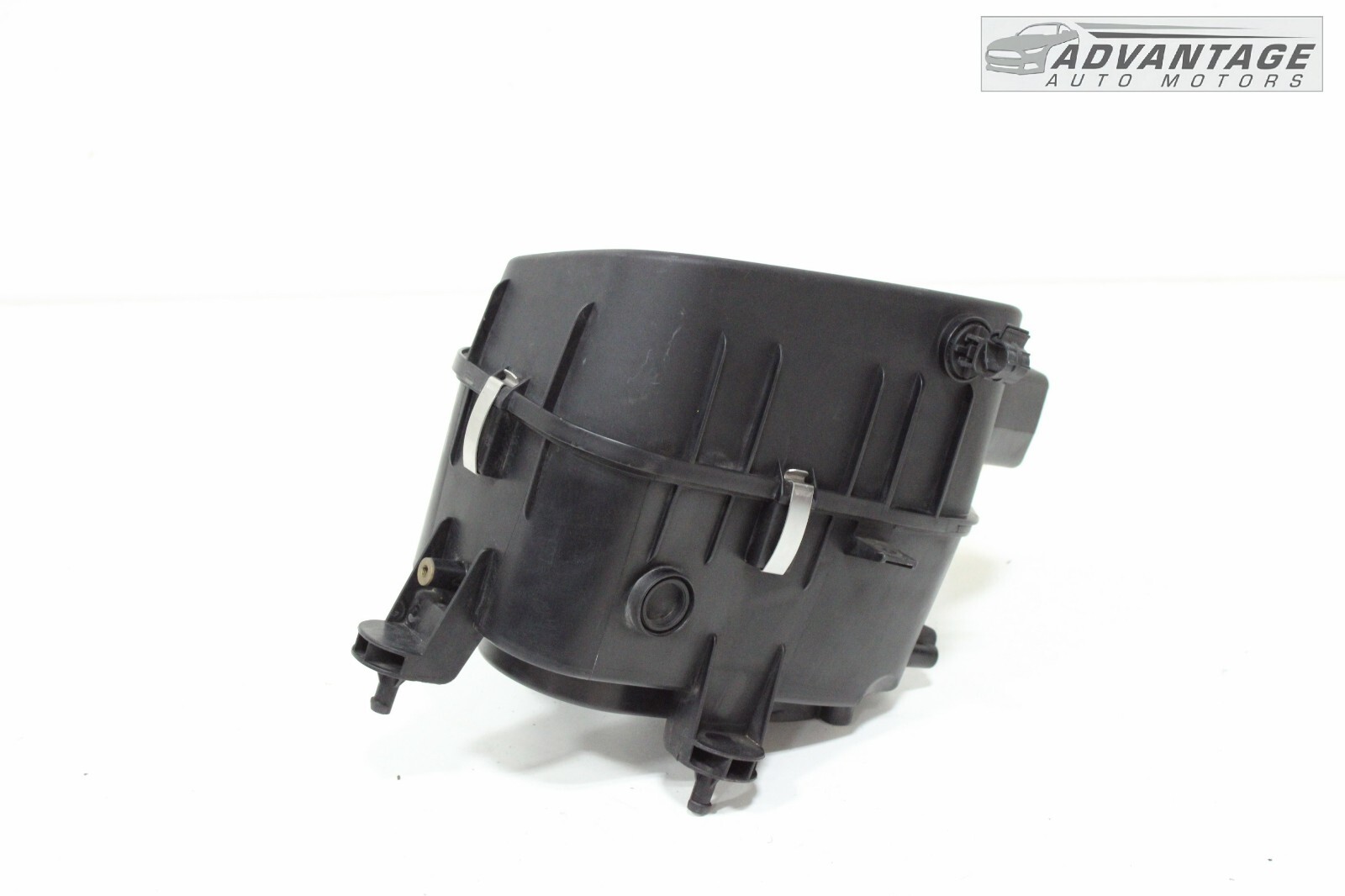 2014-2019 MASERATI GHIBLI 3.0L LEFT SIDE AIR INTAKE CLEANER FILTER BOX OEM
