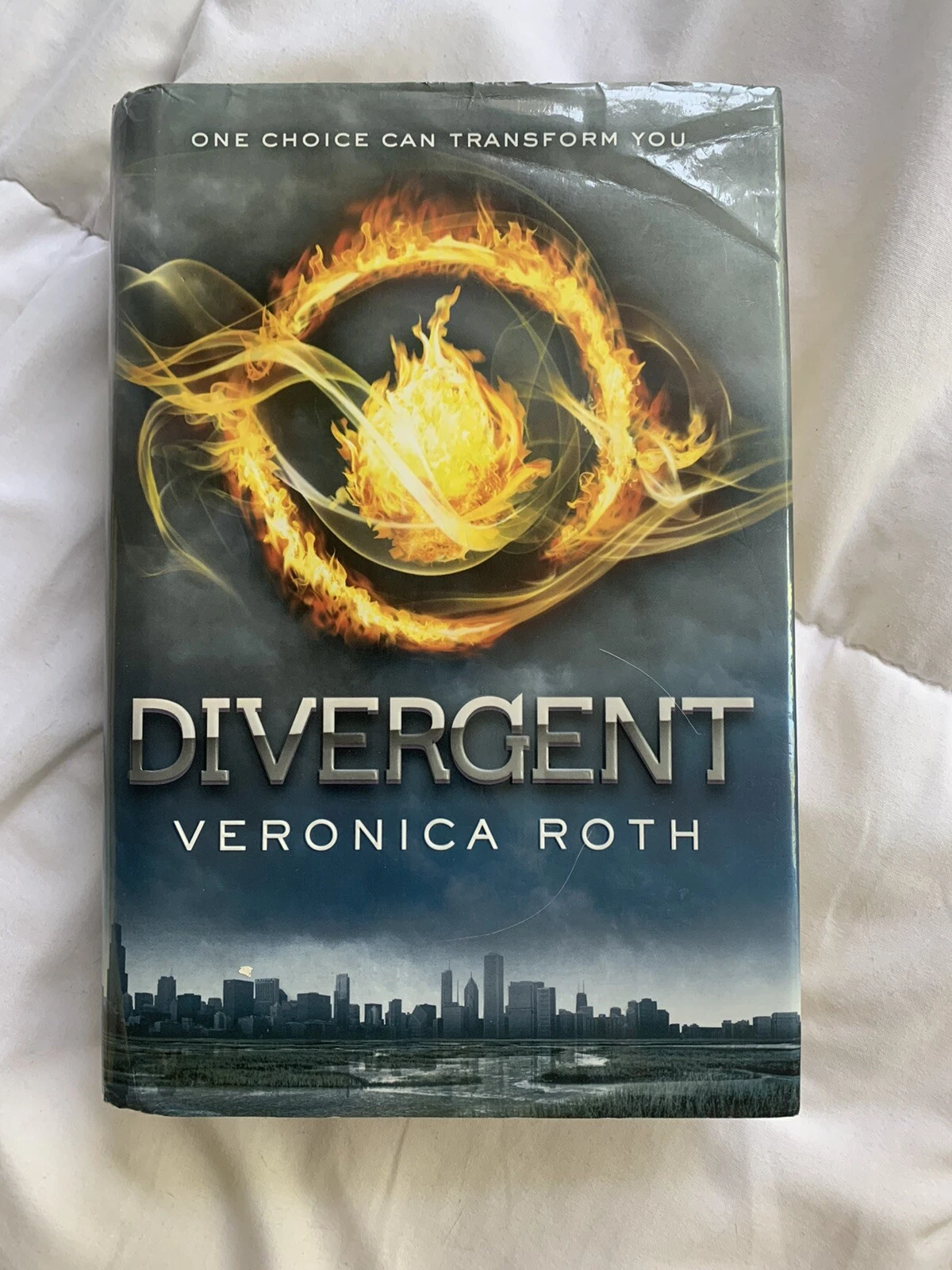 Divergent Ser.: Divergent by Veronica Roth (2011, Hardcover)