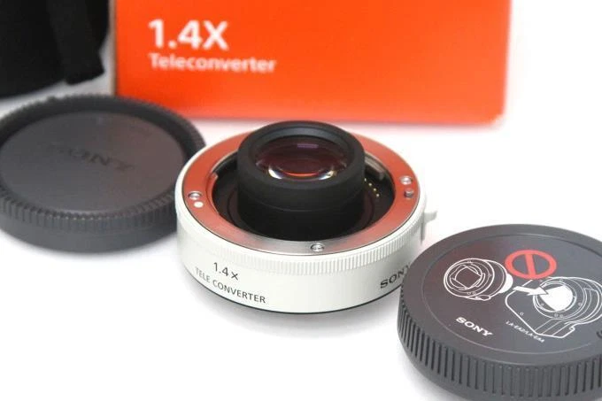 Sony SEL14TC 1.4X Teleconverter A1610-2D3