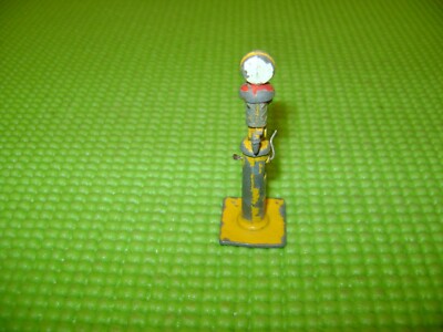 Dinky Toys GB Accessoire pompe à essence type colonne