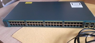 Cisco Catalyst 2960 Netzwerk-Switch