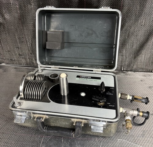 Ametek PK-II PK2- Pneumatic Deadweight Tester Pressure Calibrator *VGC* ShipFast