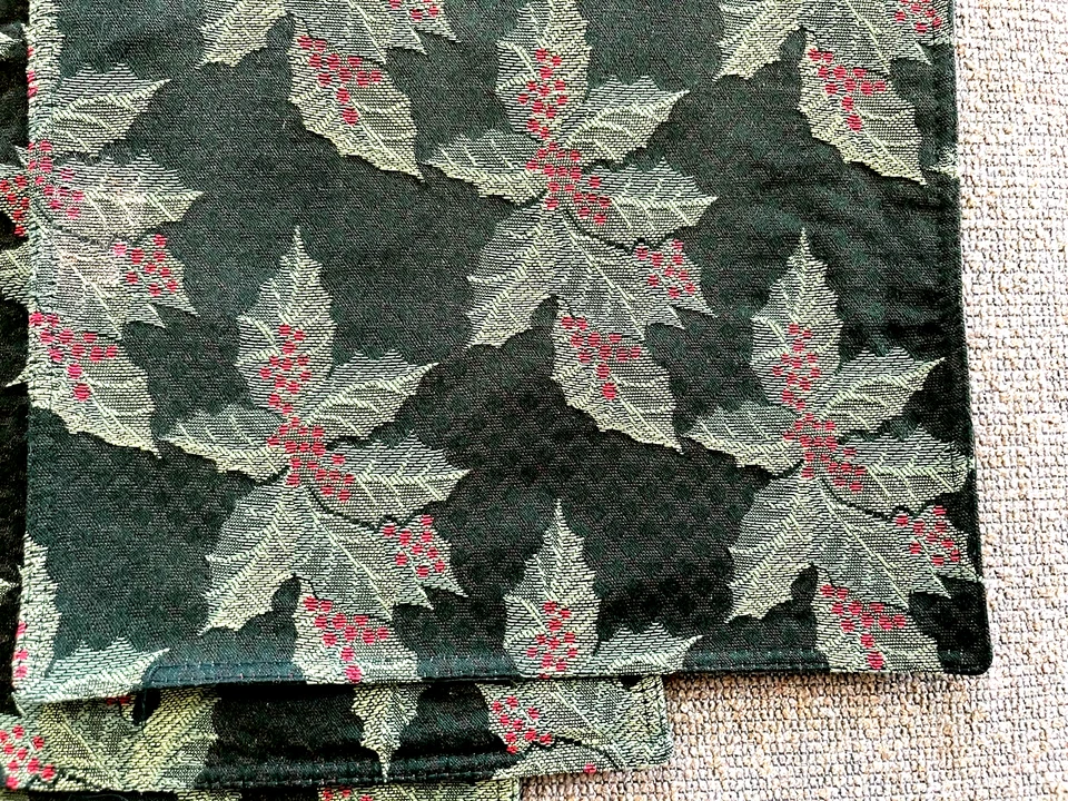 Amrose Holly Berry Red Green Tapestry Placemats Christmas Set of 6 NWT 13" x 18" - Image 2 of 4