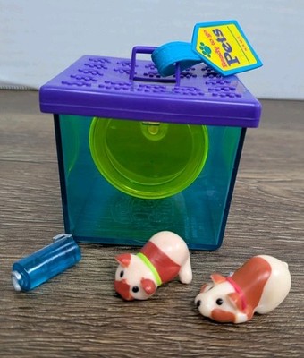 VTG Kenner 1992 Littlest Pet Shop Hurrying Hamster with Two Hamsters in House