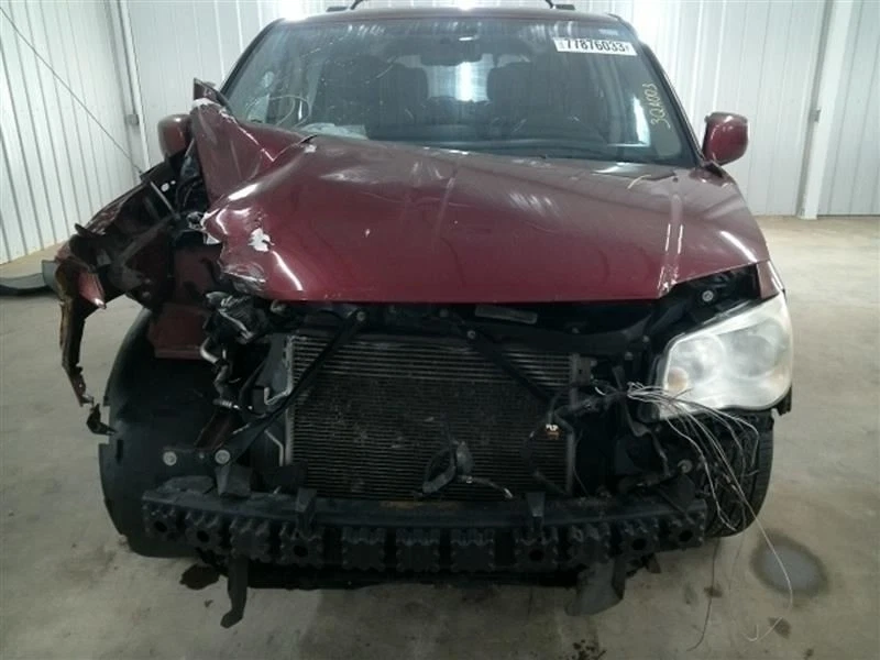 Consola piso delantero extraíble Opt Cvv se adapta a 11-16 TOWN & COUNTRY 104470828 Foto 2 de 4