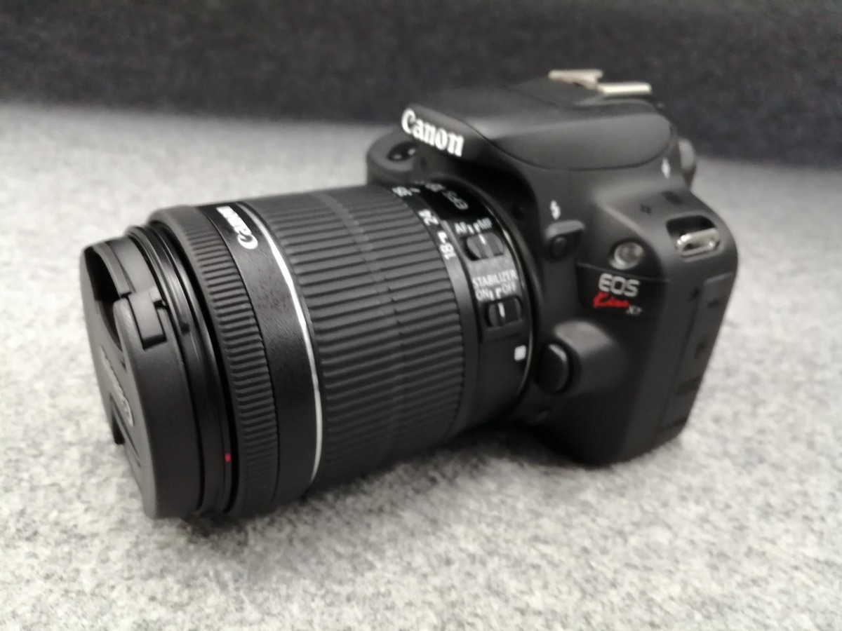 CANON EOS KISS X7 Digital SLR,Lens:EF-S 18-55 3.5-5.6 IS STM 