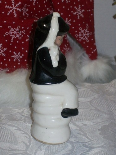PORCELAIN ASIAN BOY HOLDING A RABBIT MADE IN JAPAN - Picture 2 of 4