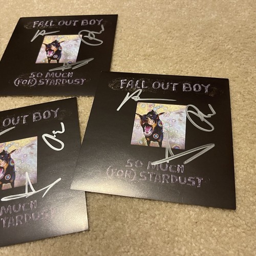 FALL OUT BOY SO MUCH FOR STARDUST SIGNED AUTOGRAPHED ART CARD NEW SEALED RARE - Picture 2 of 16