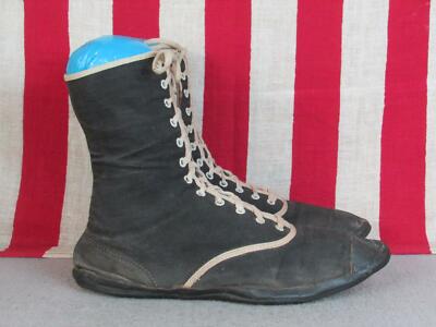 アンティーク　靴 街に馴染むあの頃の定番スニーカー】満足な履き心地で楽しく歩ける