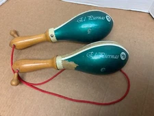 Vintage EL PIERNAS HR Maracas  Made in Venezuela
