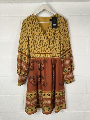Biscuit Dress Size 6 Small Paisley Floral Mustard V Neck Boho Fit Flare N32