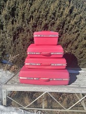 Samsonite Silhouette  Suitcase set  Of 4 Barbie Pink Makeup Case W/tray And Key