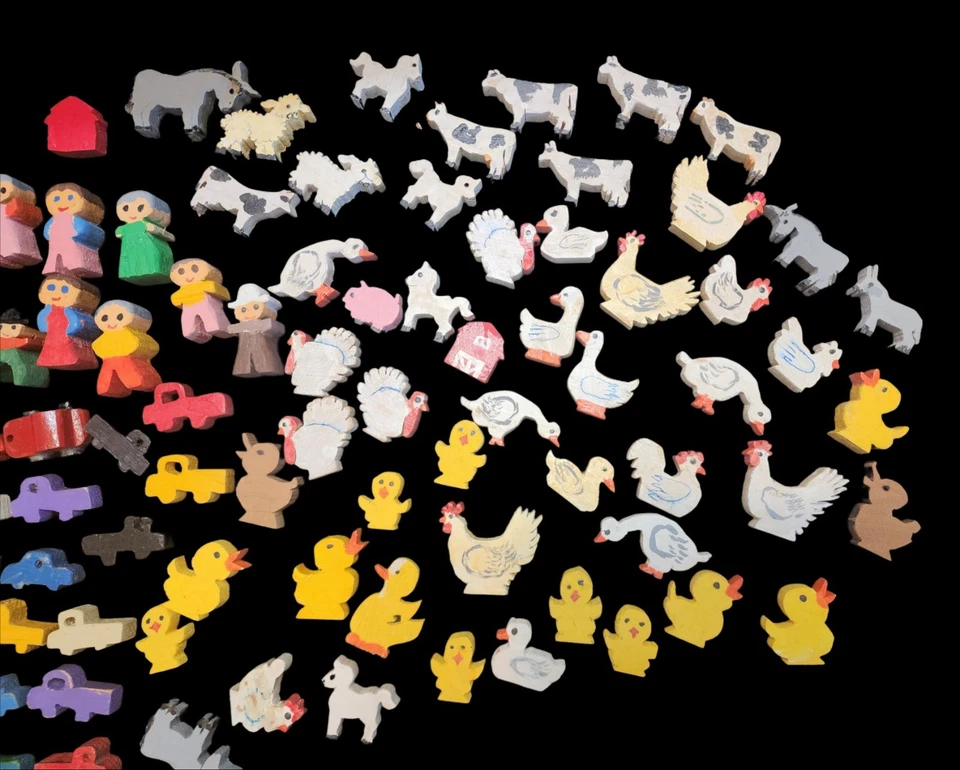 Vintage Lot Of 100 Small Wooden Farm Animals People Cars Trucks 1"-2" - Image 2 of 4