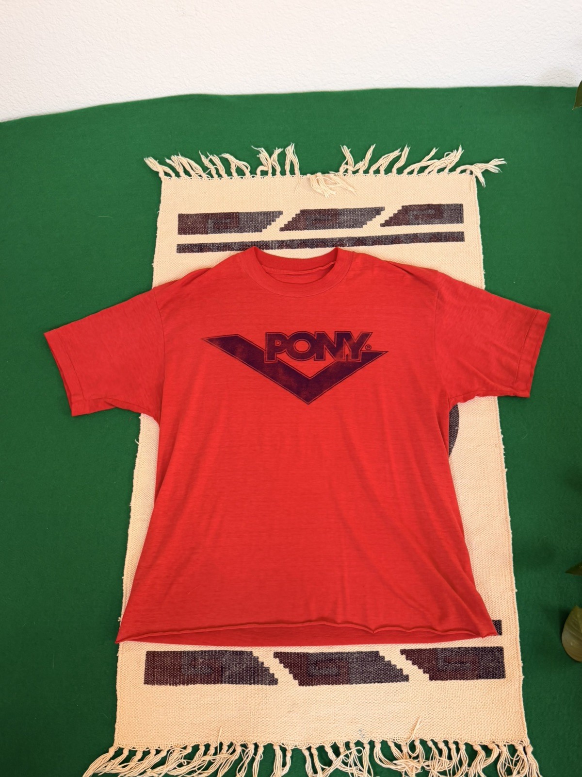 vintage PONY crop top t-shirt mens size medium  90s made in USA