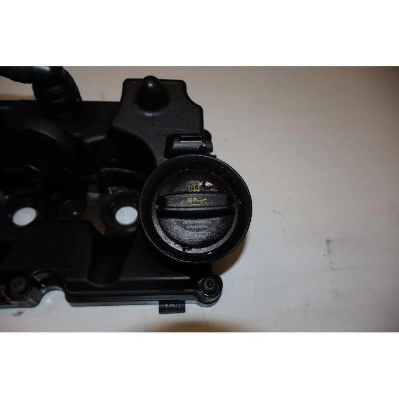 ZYLINDERKOPFHAUBE FÜR VOLKSWAGEN GOLF 7A SERIE (12-17) 2.0 16V TDI (135KW) 2012 Foto 2 de 4