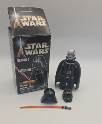 STAR WARS KUBRICK DARTH VADER ダースベイダー Medicom Toy Star Wars Series 4 Kubrick DARTH VADER Vinyl Figure