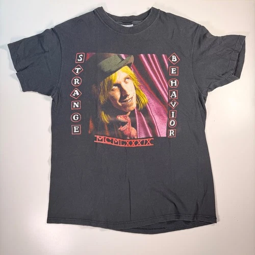 Tom Petty & The Heartbreakers T-Shirt Strange Behavi 1980s vintage concert t-shirt, vintage, size L, single stitch, B+ condition