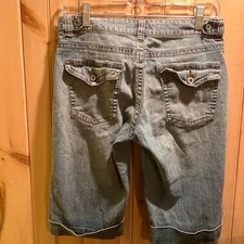 Ladies denim shorts flap back pockets size 4