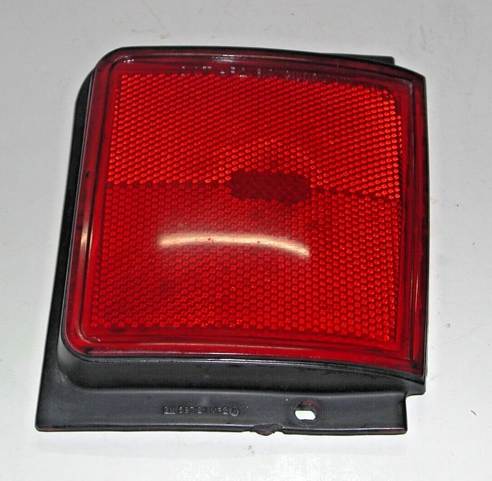 1980 - 1987 Chevrolet Chevette LEFT Rear Marker Tail Light Lamp GM # 5971211 - Image 2 of 4