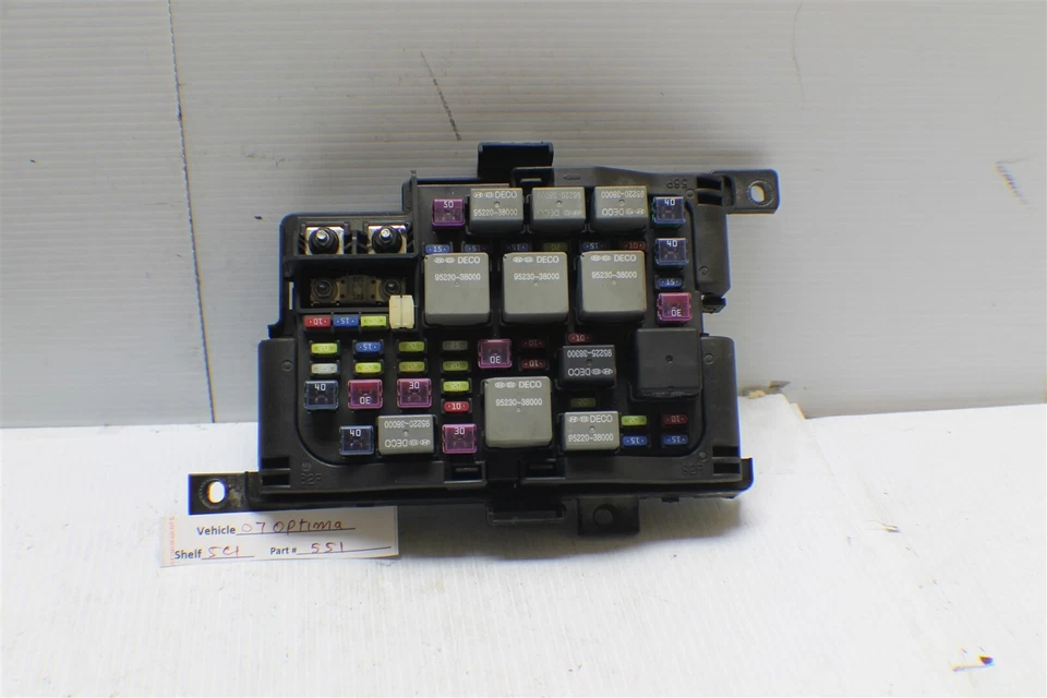 2007-2008 Kia Optima Fuse Box Relay Unit 919502G700 Module 51 5C1 - Image 3 of 3