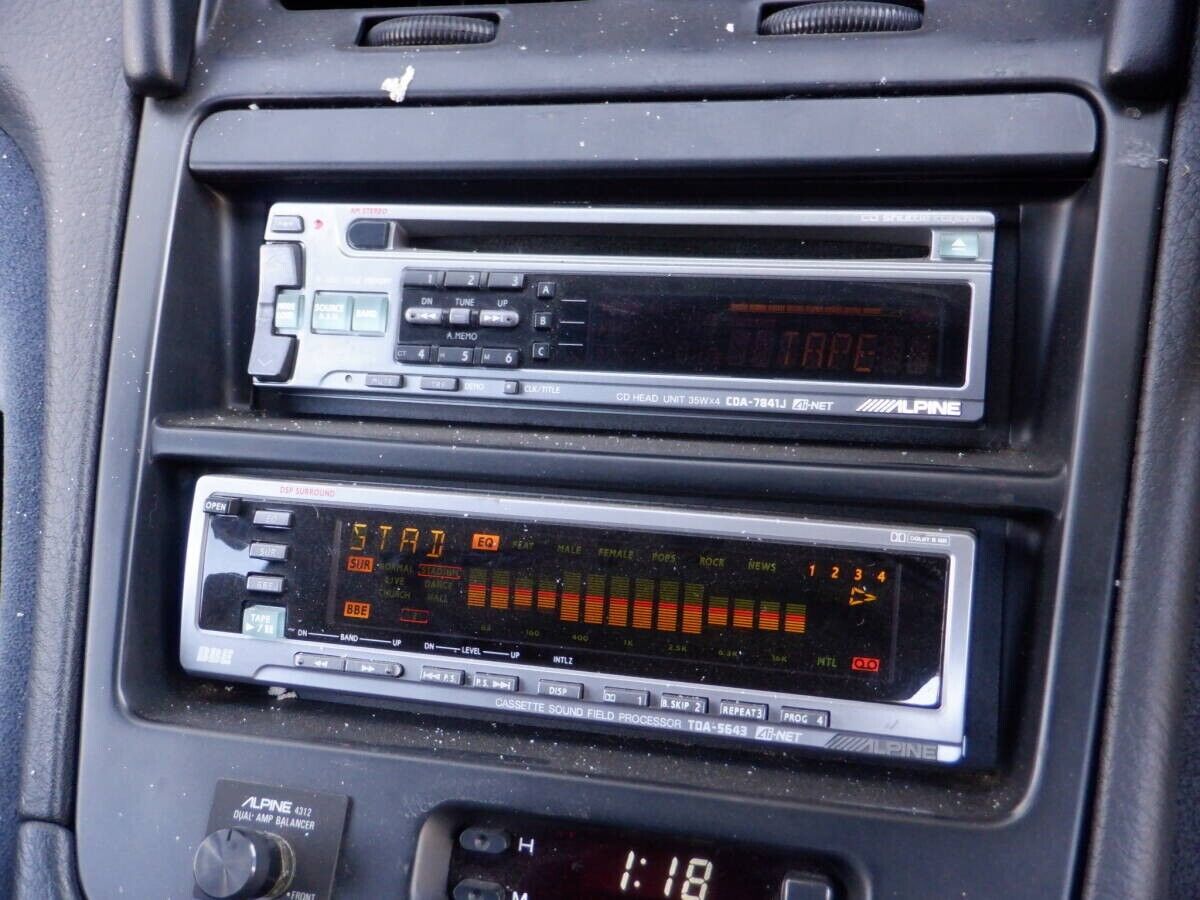 ALPINE TDA-5643 & CDA-7841L Preamp Equalizer CD Car Audio | eBay ALPINE TDA-5643 & CDA-7841L Preamp Equalizer CD Car Audio | eBay