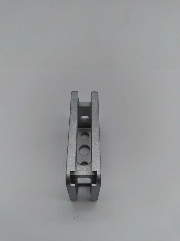 NEW RITTAL 4133000 BLOCK ASSEMBLY  - Image 2 of 4