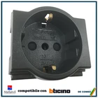 Foto 12 di 22