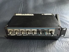 SHURE SCM262 Channel Microphone Mixer Portable Stereo With Rack Mount