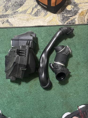 2020-2025 Toyota Supra OEM Air Cleaner Filter Box Assembly 8662589 Complete