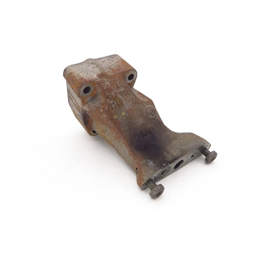 Träger ölleitung Turbolader Mercedes X166 GL ML 350 A6420961145