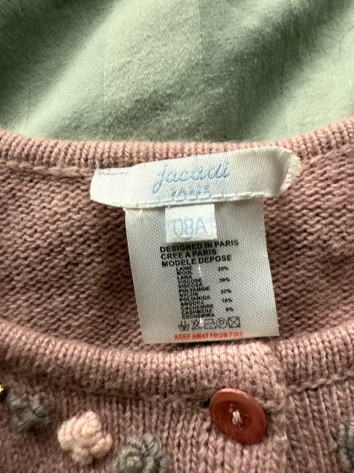 Cardigã suéter Jacadi Paris tamanho 8A rosa roseta botão de mistura de lã - Imagem 2 de 3