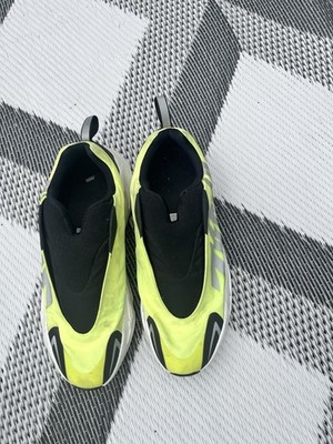 adidas Yeezy Boost 700 MNVM Metallic Men's Athletic Sneakers Metallic Nylon 2021