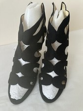 Nine West Black Leather Peep Toe Cutout Cage Heels Zipper Size 9