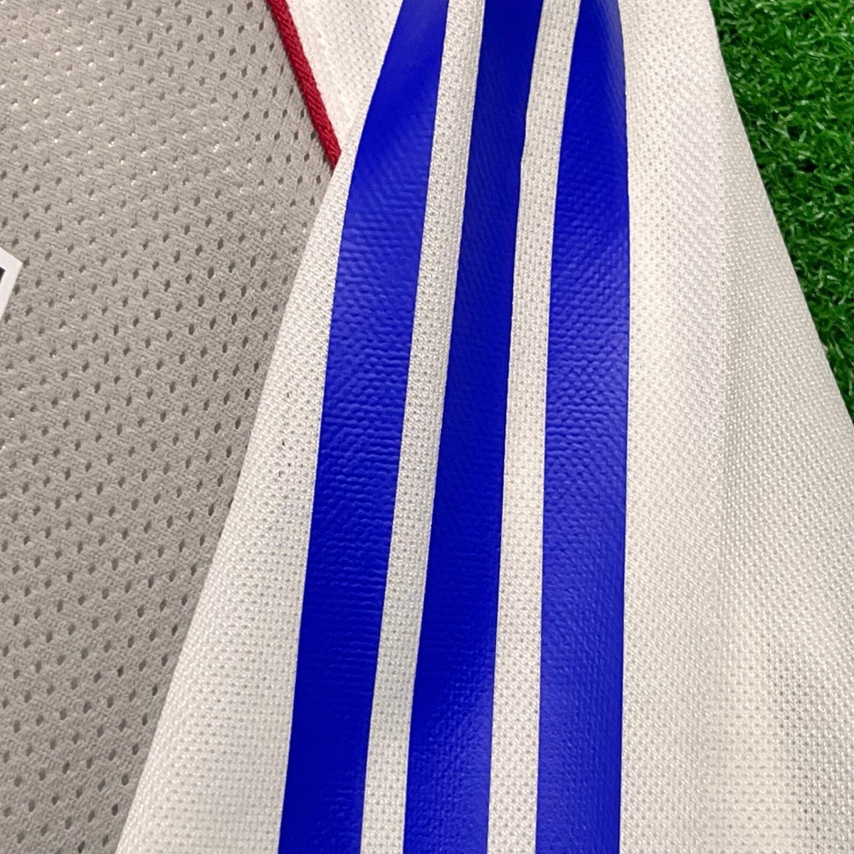 Hidetoshi Nakata 2002 Japan Away Jersey Player Issue Adidas Hidetoshi Nakata 2002 Japan Away Jersey Player Issue Adidas