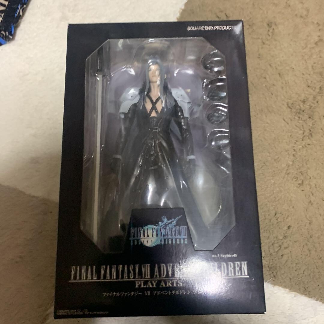 ミリタリー FINAL FANTASY VII PLAY ARTS Vol.1 Final Fantasy VII Play Arts Vol.1 Action Figure Cloud Strife